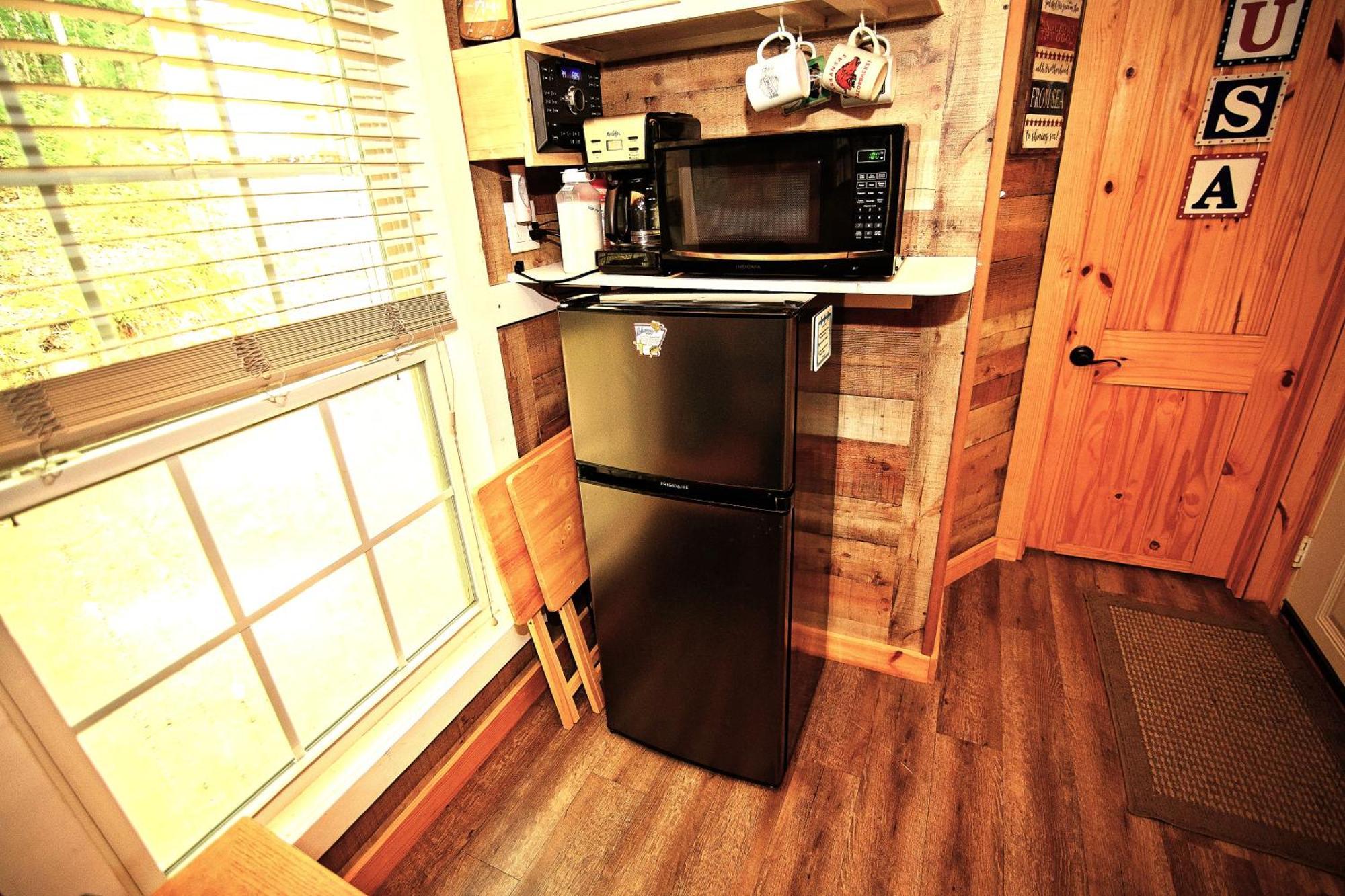 The Americana - Parker Creek Bend Cabins Murfreesboro Exteriör bild