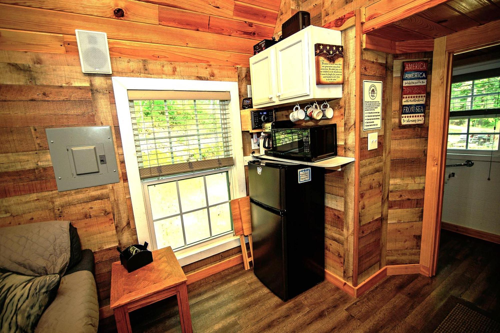 The Americana - Parker Creek Bend Cabins Murfreesboro Exteriör bild